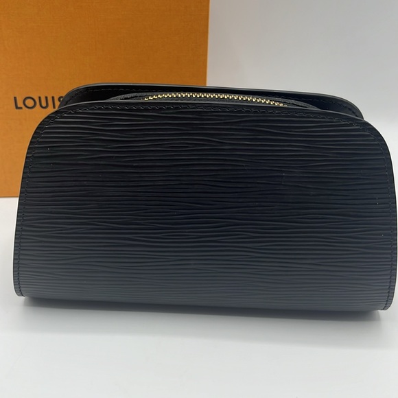 Louis Vuitton Black Dauphine Epi Pouch - Picture 8 of 14